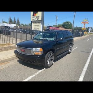 2005 GMC Yukon Denali